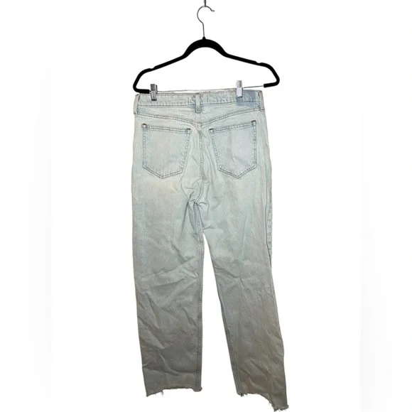 Abercrombie & Fitch 90s High Rise Relaxed‎ Jean in Light Wash - Picture 7 of 7
